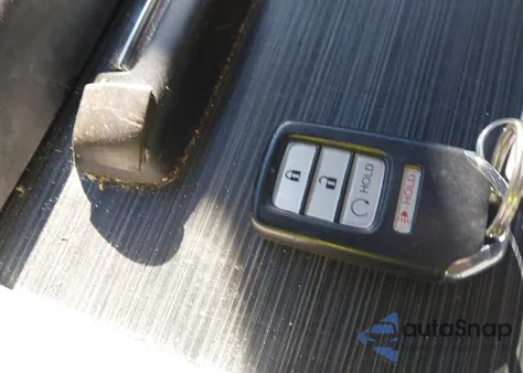 2017 Honda Ridgeline Rtl z USA, uszkodzony, nr VIN 5FPYK3F5XHB018608